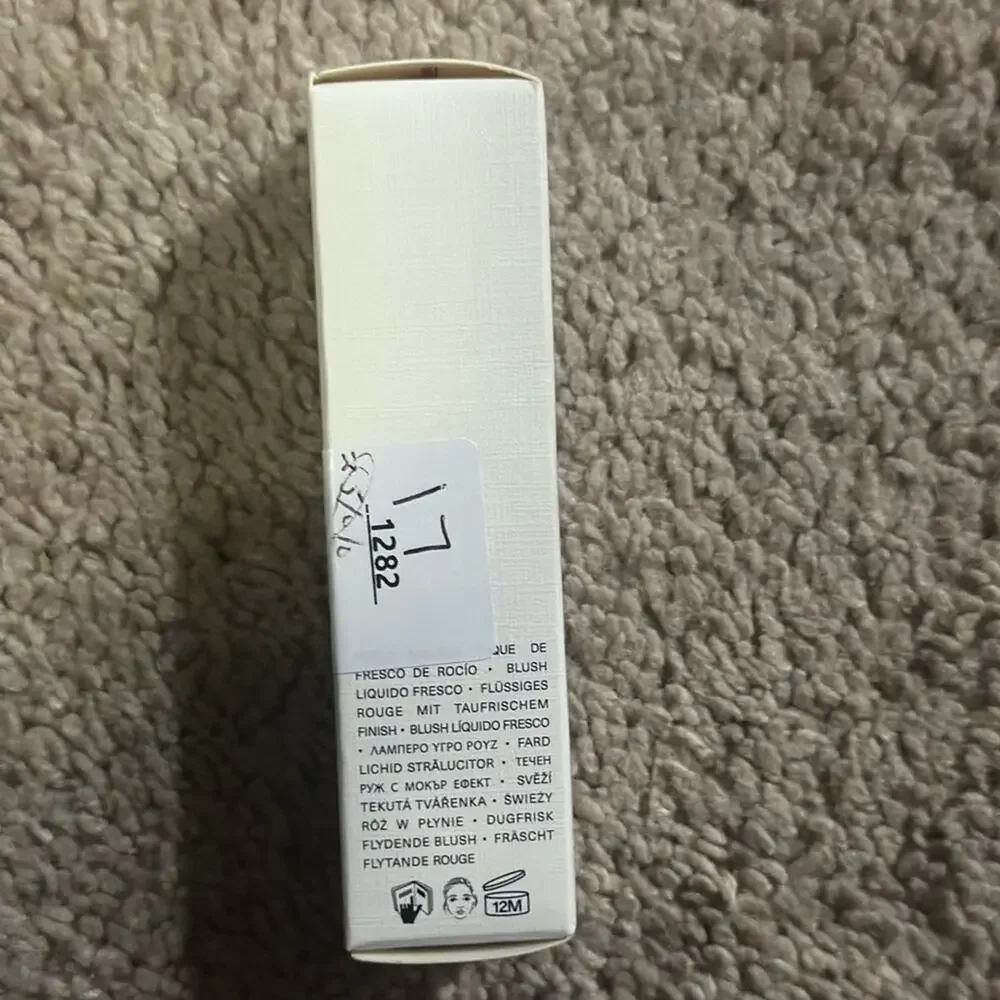 Rare Beauty Soft Pinch Liquid Blush - White